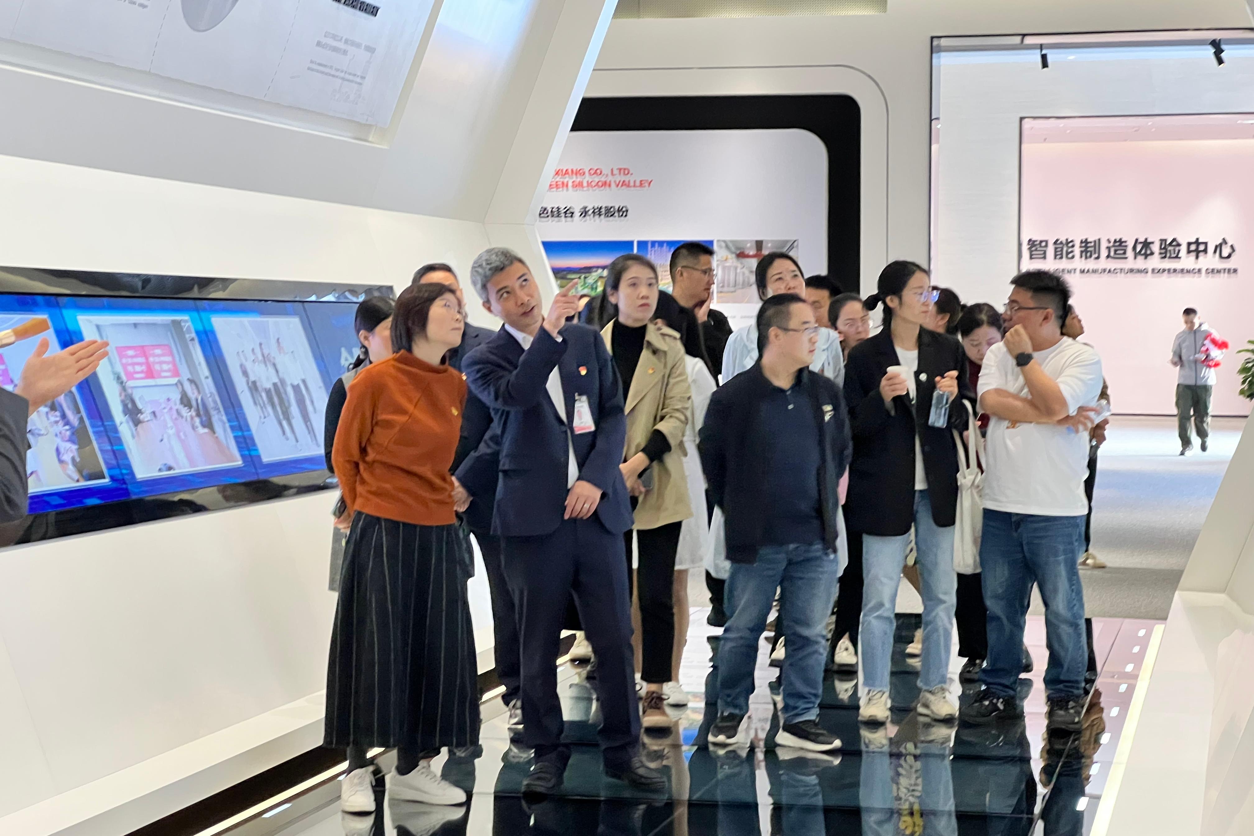 8e52d85c27a1b10f5efc398b87ff1289.jpg 8e52d85c27a1b10f5efc398b87ff1289.jpg