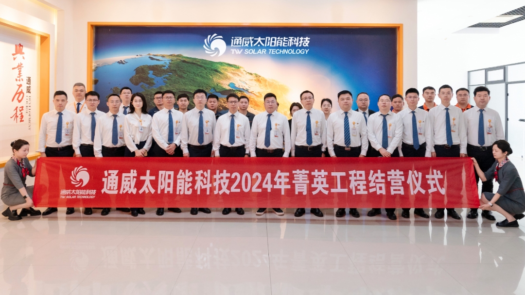 066b1d0e09a680855f767a9455f9bd79.jpg 066b1d0e09a680855f767a9455f9bd79.jpg