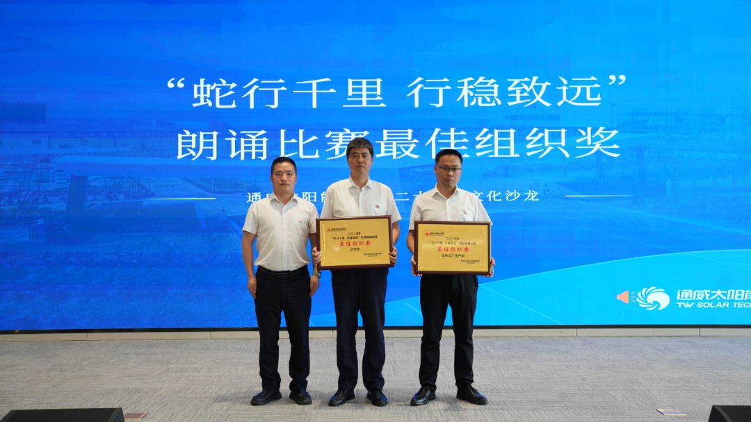 8d5efd1a406e2950ab902d37f4b2f794.jpg 8d5efd1a406e2950ab902d37f4b2f794.jpg