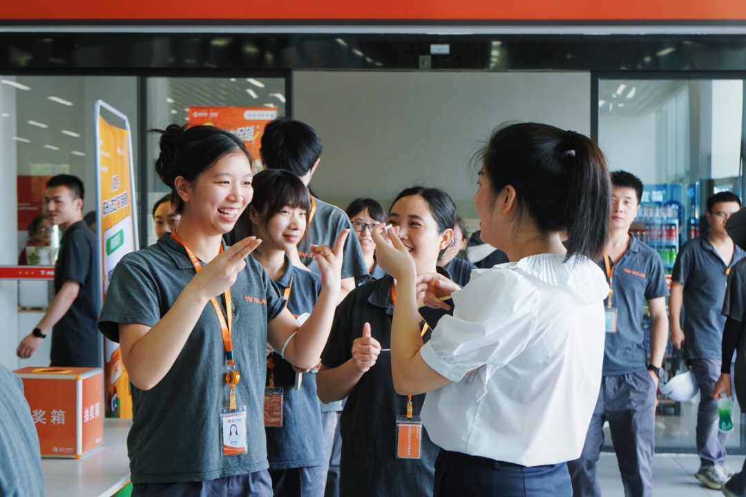 39de994bffb806a7766e84dd07e6554d.jpg 39de994bffb806a7766e84dd07e6554d.jpg