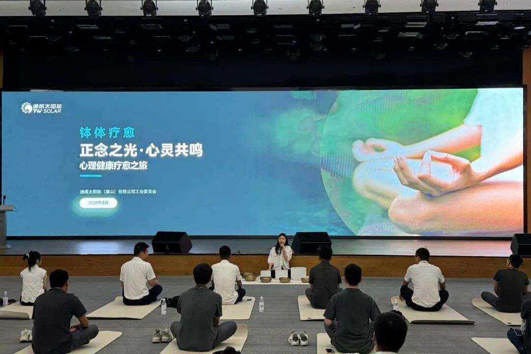 3f28639cc8ef82b8409c098754d07bfb.jpg 3f28639cc8ef82b8409c098754d07bfb.jpg