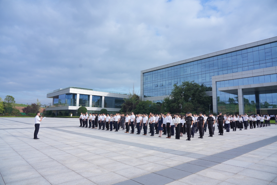 51098dc574960b9bb91c8ae6d8d898ab.jpg 51098dc574960b9bb91c8ae6d8d898ab.jpg