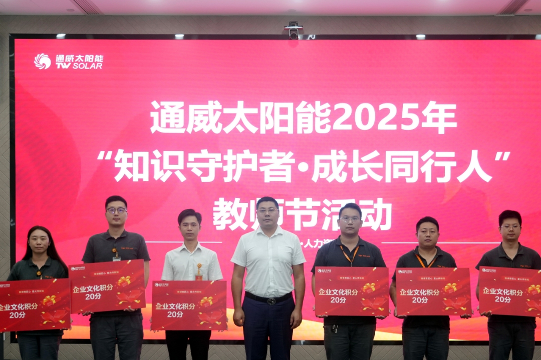 7620ff901d915cf107457c830ba404ef.jpg 7620ff901d915cf107457c830ba404ef.jpg