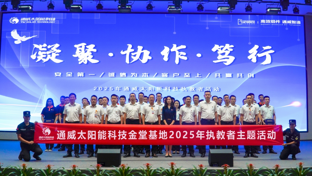 fa5348eac6fa214daa384ae78d4c2204.jpg fa5348eac6fa214daa384ae78d4c2204.jpg