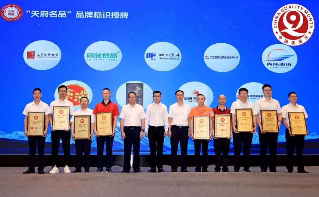 26c1314ae3cf5225c945e9c7569ce67e.jpg 26c1314ae3cf5225c945e9c7569ce67e.jpg