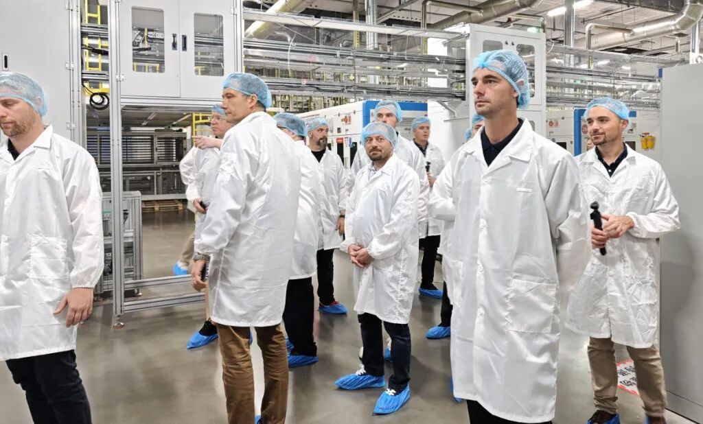 6c3bb465c5fd4317afdd8ecb69ad7328.jpg 6c3bb465c5fd4317afdd8ecb69ad7328.jpg