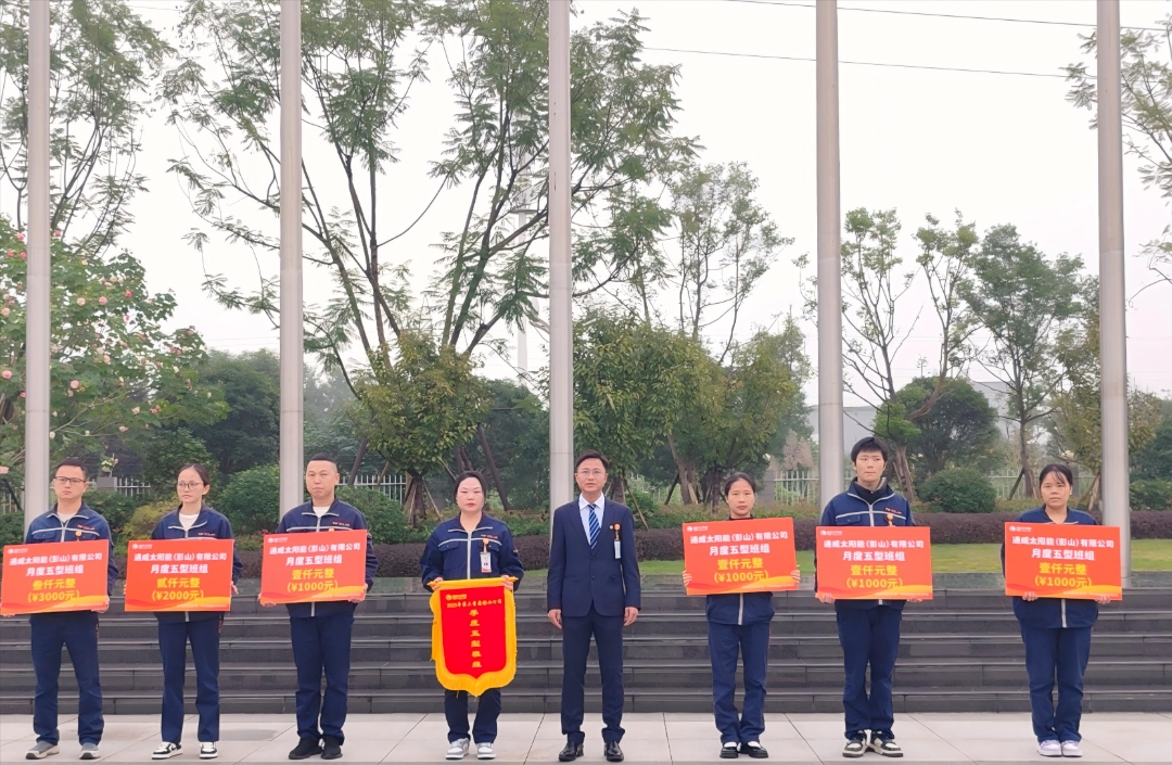 9f880cb52d8b4a2dbea850137d44055e.jpg 9f880cb52d8b4a2dbea850137d44055e.jpg