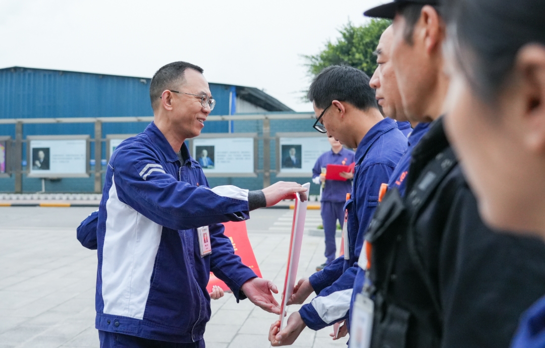 fc9dbdee8b83c15c5ffa9c666f1179fd.jpg fc9dbdee8b83c15c5ffa9c666f1179fd.jpg